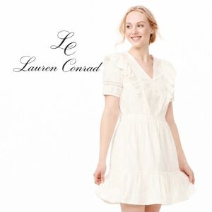 NWOT. LC Lauren Conrad V-Neck Ruffle White Mini Dress. Sweet & simple.Women XXL.